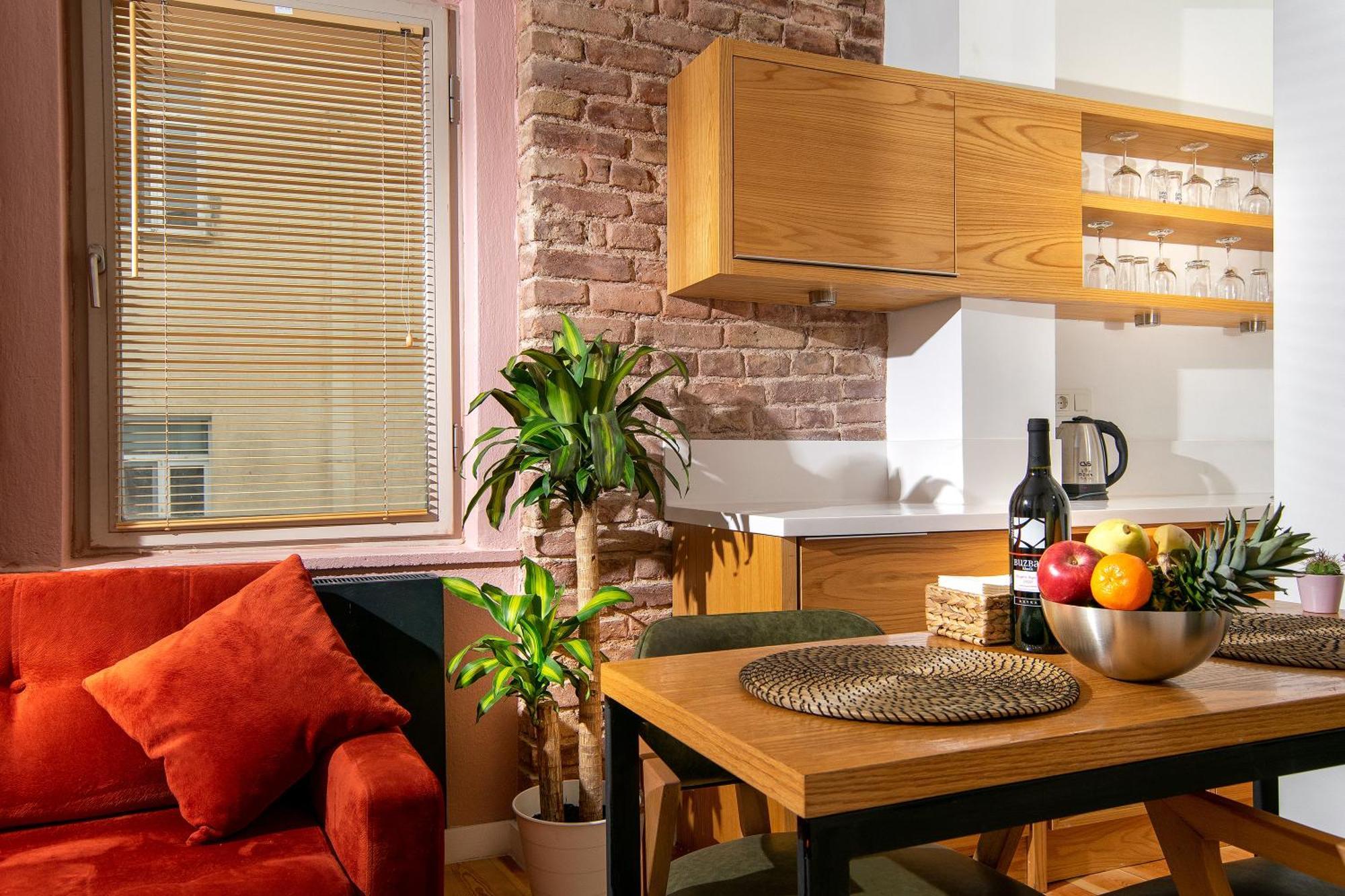 Kumbaracı Apartments&suites Konukevi